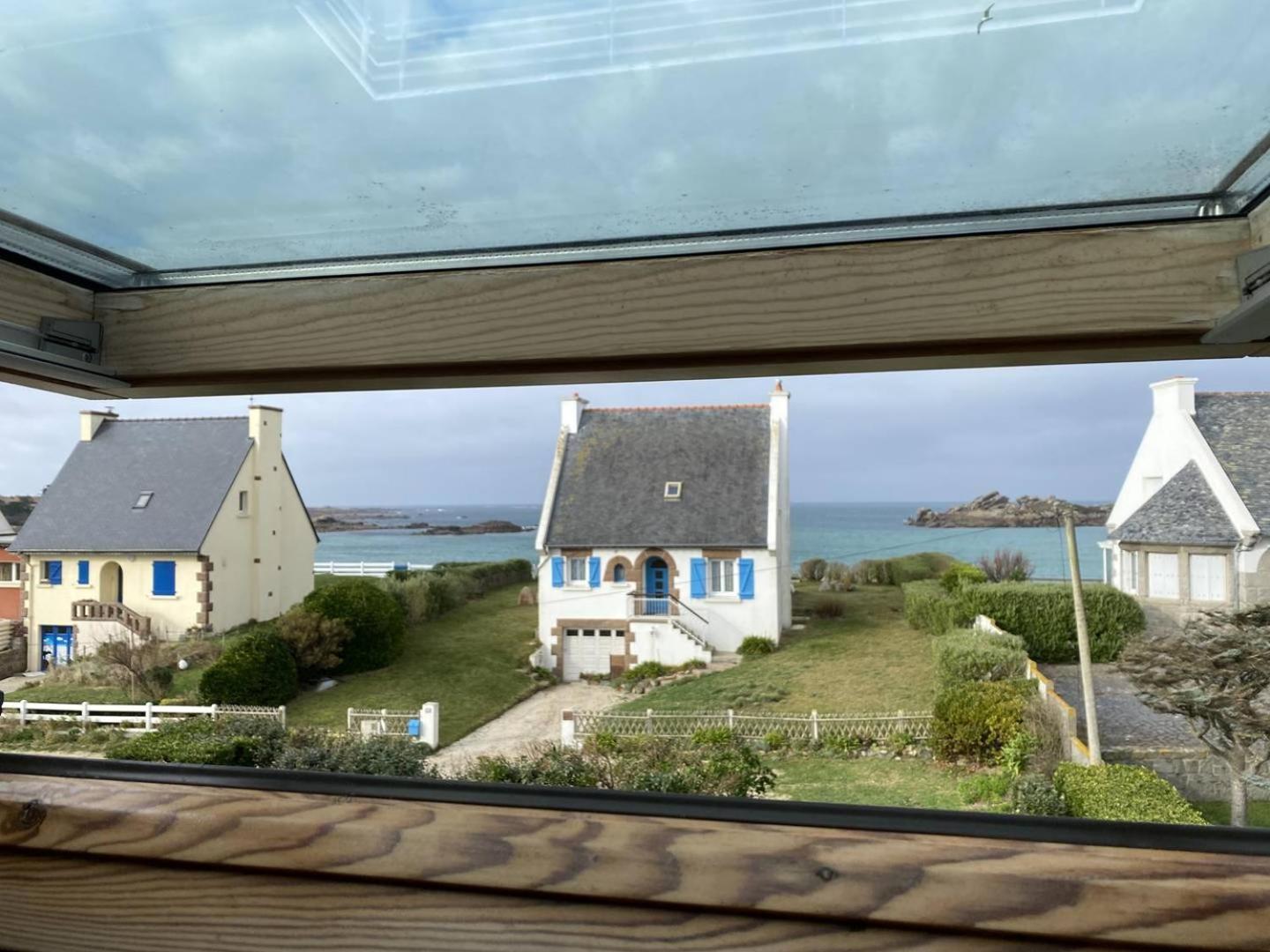 Maison 4 Personnes A 100M De La Plage De La Greve Rose A Tregastel - Ref 142 Exteriör bild